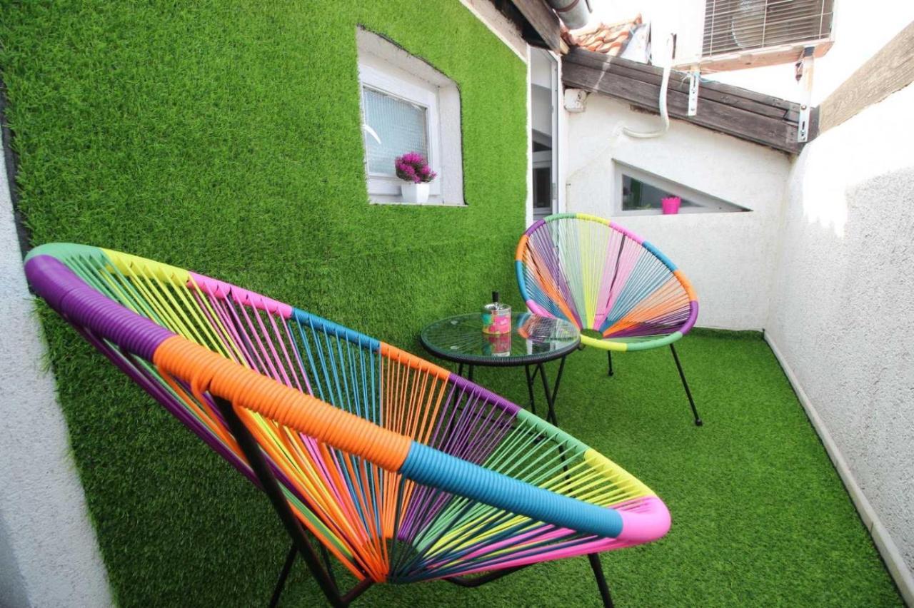 Apartment Happy Holiday Lazur Burgas Zewnętrze zdjęcie